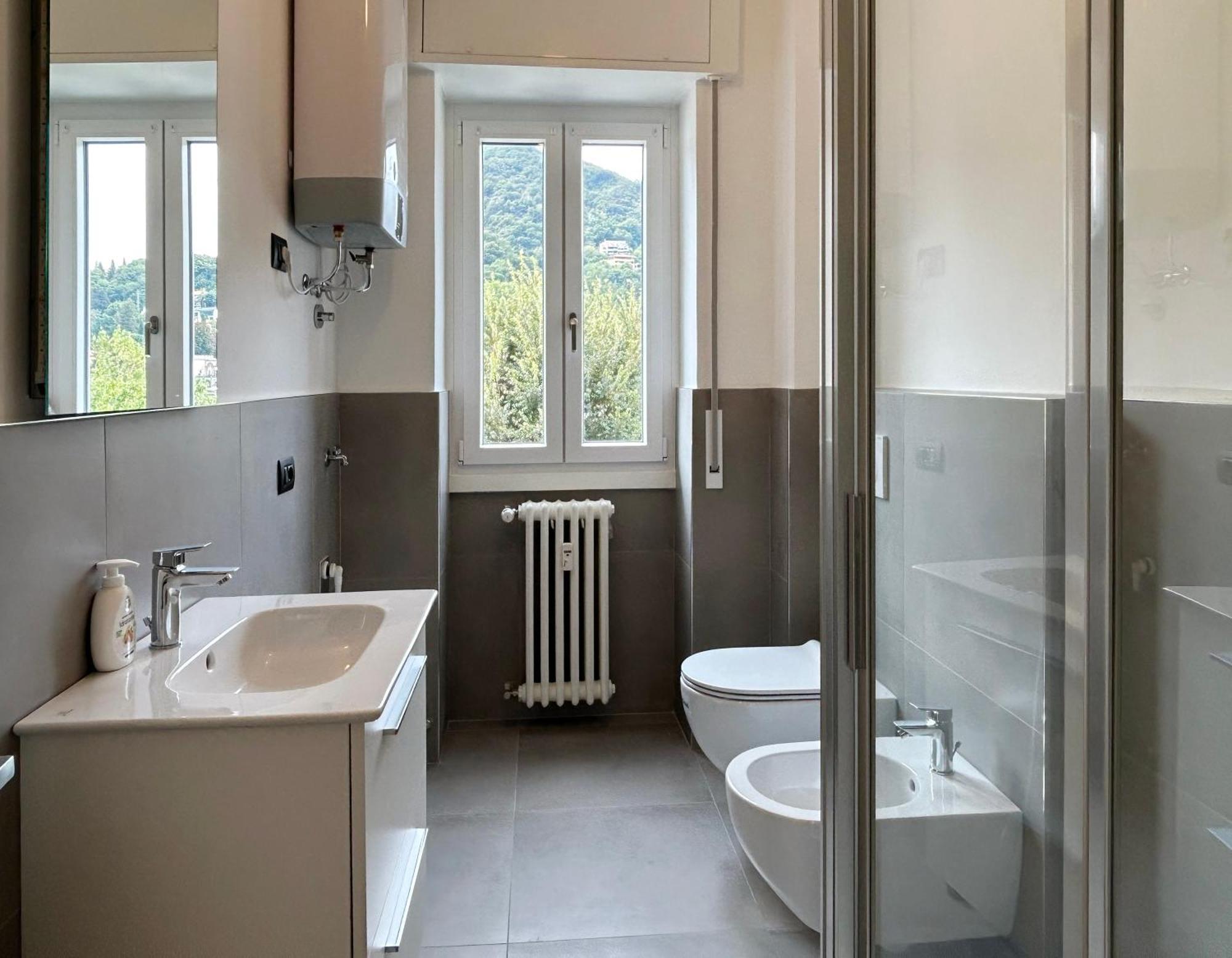 Lecco Lakefront Retreat Екстер'єр фото
